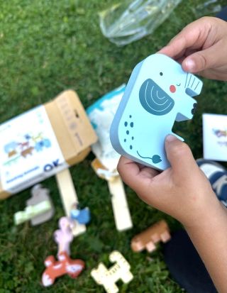 Ako mama som často hľadala hračky, ktoré deti nielen zabavia, ale aj niečo naučia. A tak vznikol e-shop overenedetmi.sk 💛....